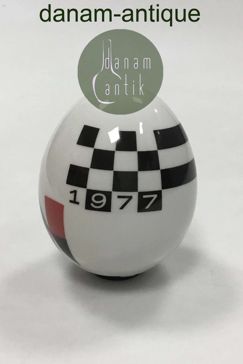 Royal Copenhagen Årsæg 1977