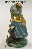 Royal Copenhagen Figur Hyrdinden fra H.C. Andersens eventyr Hyrdinden og Skorstensfejeren No 229/750