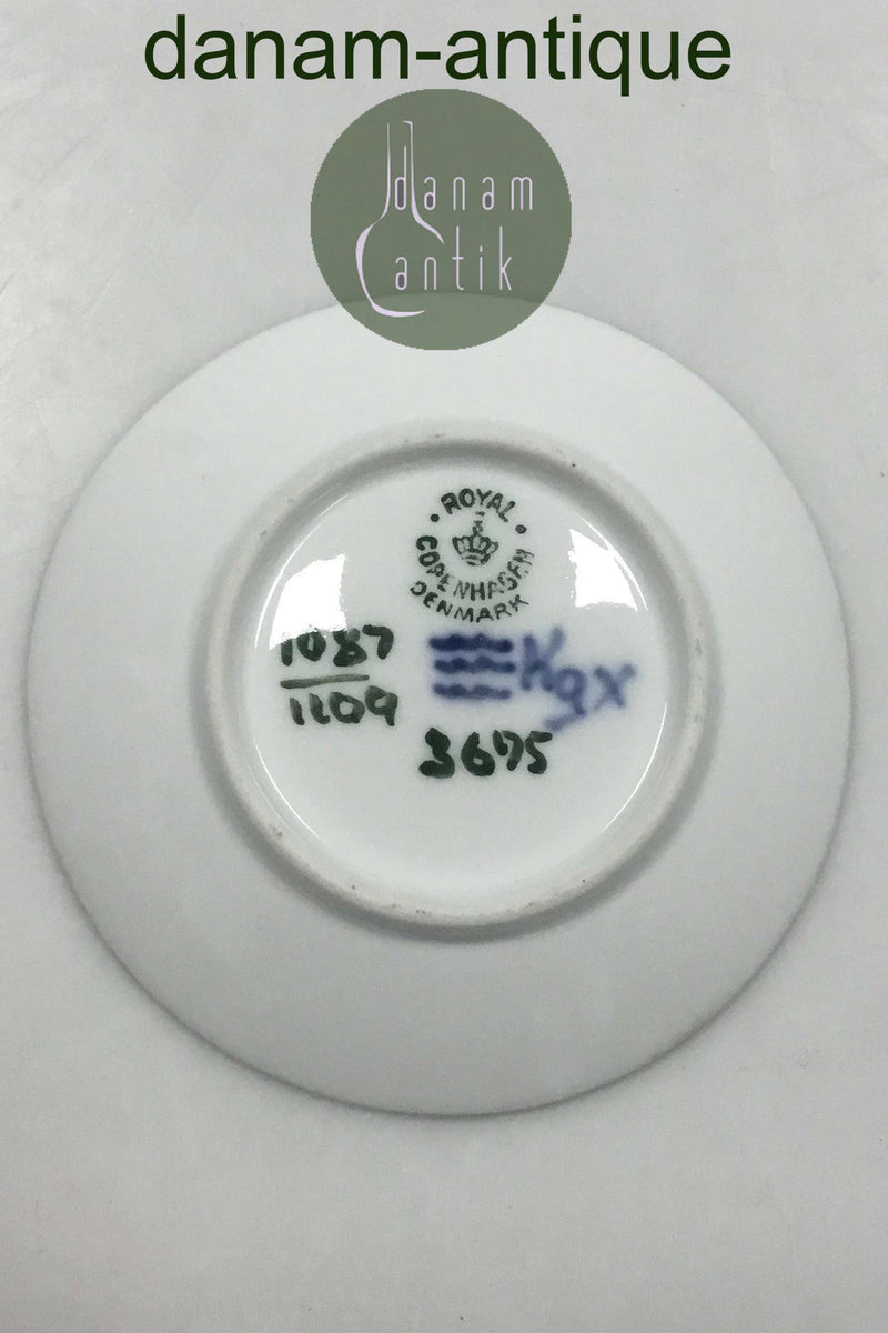 Royal Copenhagen Platte med And 1087/1109 3675