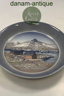 Royal Copenhagen Bowl with motif from Grøndahl No. 4939