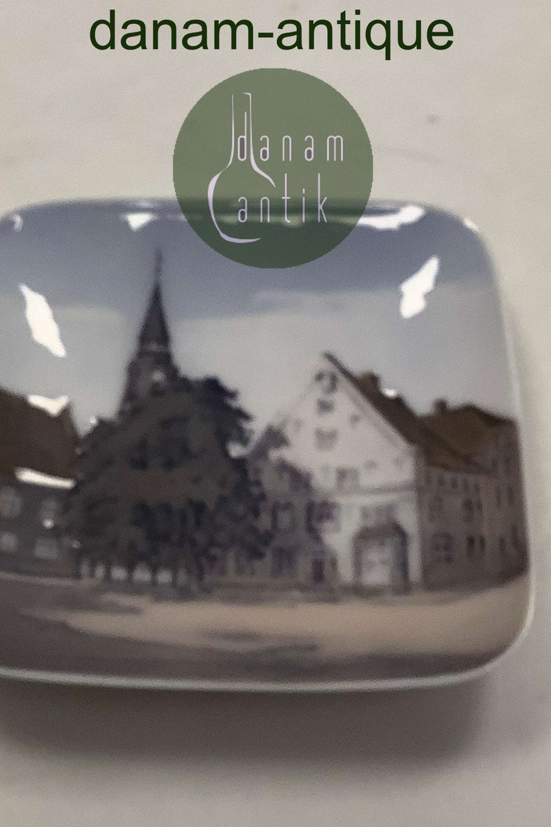 Royal Copenhagen Skål og askebæger Torvet Tønder No. 3559