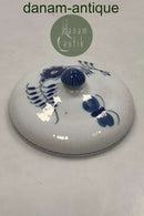 Royal Copenhagen Musselmalet Riflet Låg med sommerfugl