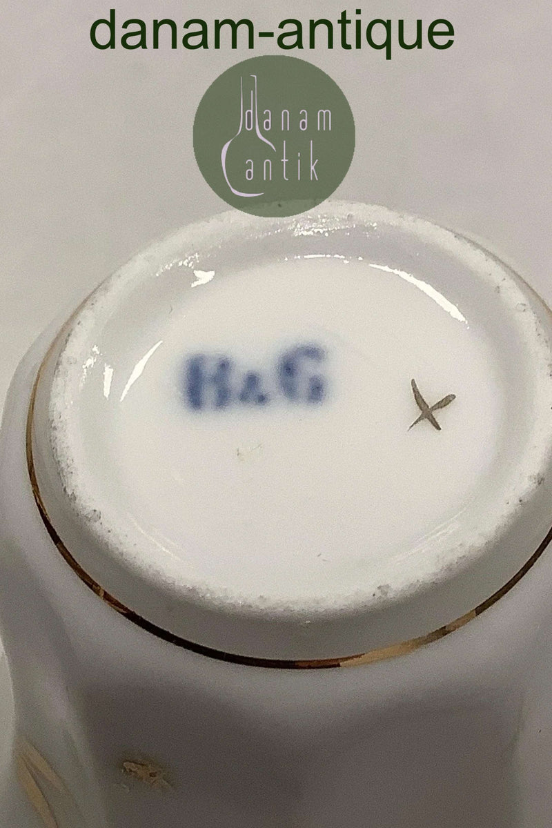 Bing og Grøndahl Gammel Kop med Guld Dekoration