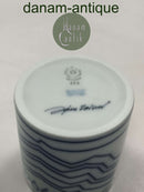 Royal Copenhagen Kleiner Jahresbecher 1996. Entworfen von Jørn Larsen