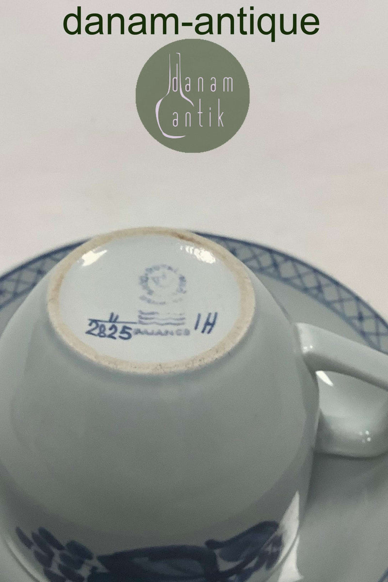 Royal Copenhagen Tranquebar Ny Form Kaffekop No. 2825
