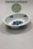 Royal Copenhagen Blå Blomst Flettet Skål No. 8161  Måler 19,5cm x 15,7cm x 7cm (7.68 inch x 6.18 inch x 2.76 inch )