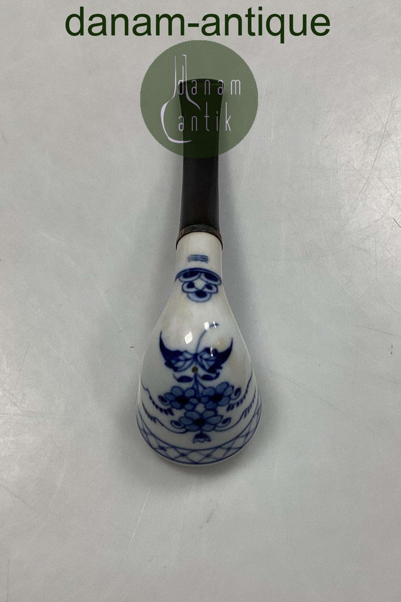 Royal Copenhagen Musselmalet Pibe