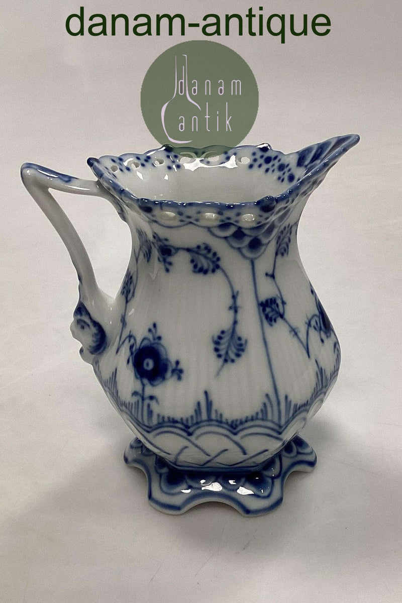 Royal Copenhagen Musselmalet Helblonde Flødekande No 1032