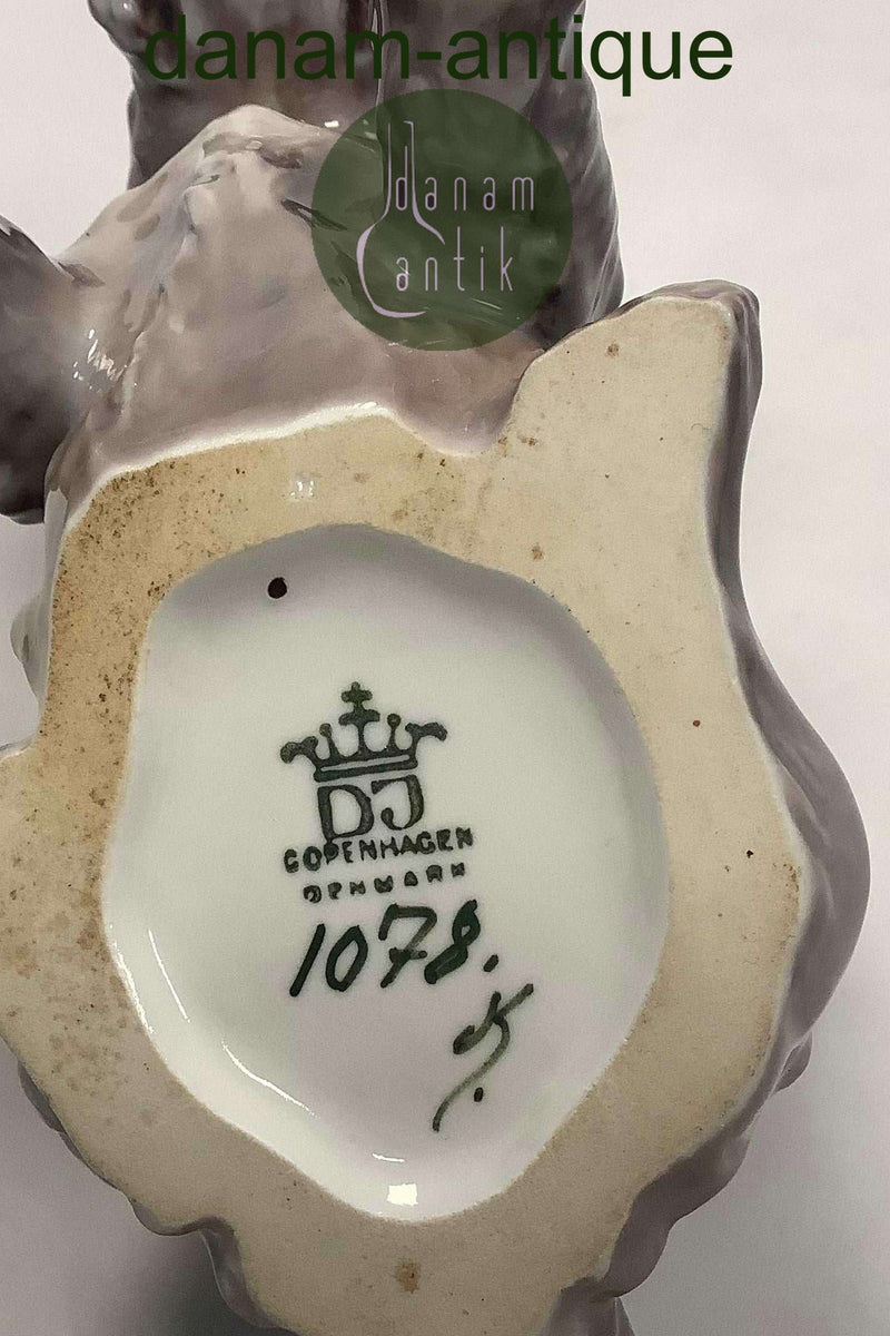 Dahl Jensen Figur af Skotsk Terrier No 1078