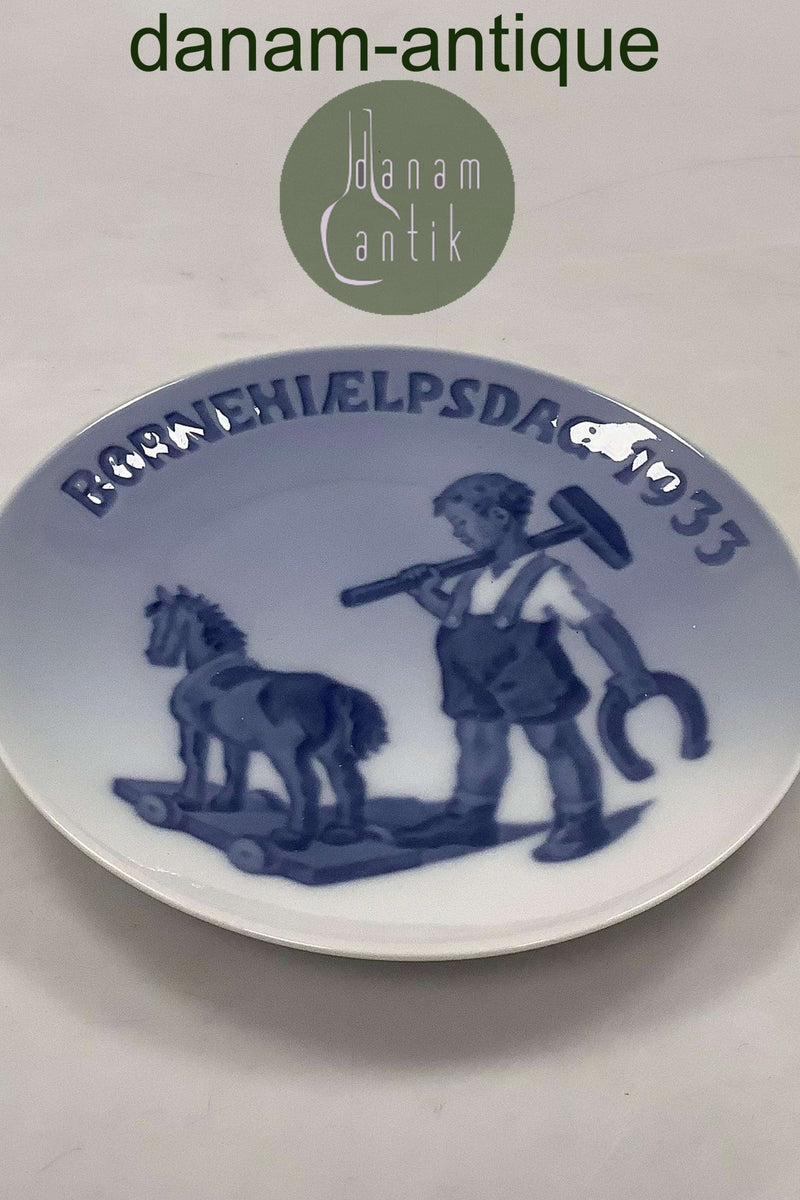 Royal Copenhagen Børnehjælpsdags Platte fra 1933