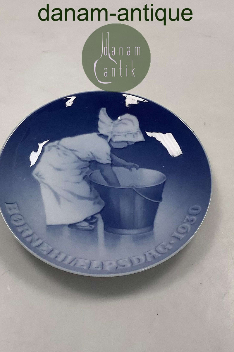 Royal Copenhagen Børnehjælpsdags Platte fra 1930