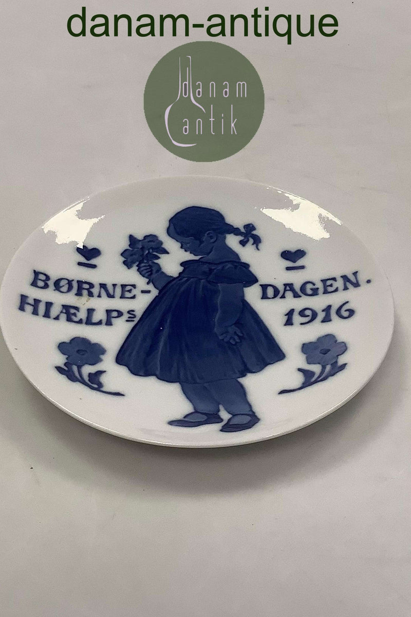 Royal Copenhagen Børnehjælpsdags Platte fra 1916
