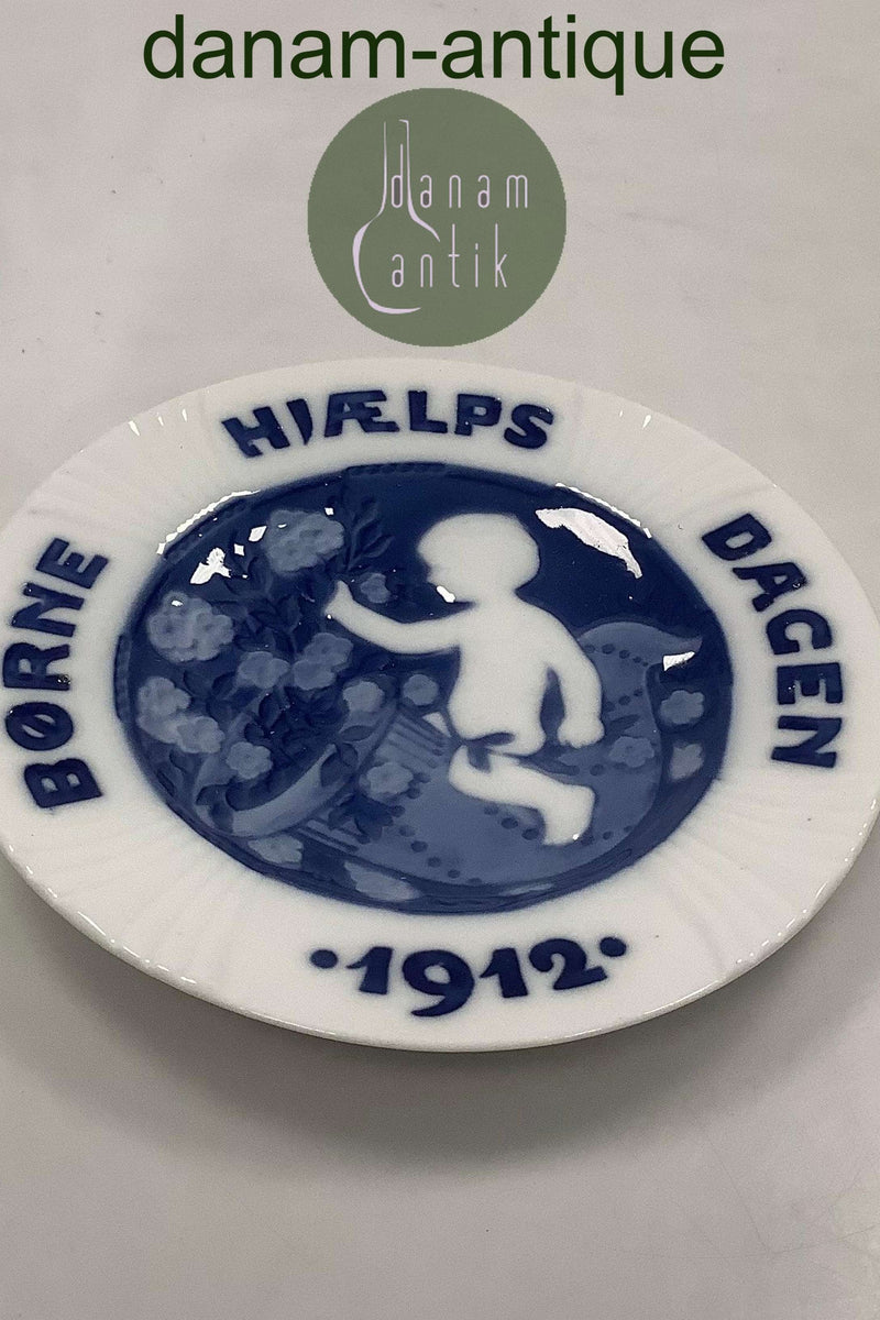 Royal Copenhagen Børnehjælpsdags Platte fra 1912