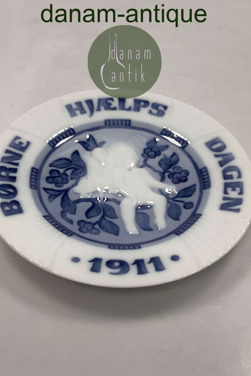 Royal Copenhagen Børnehjælpsdags Platte fra 1911