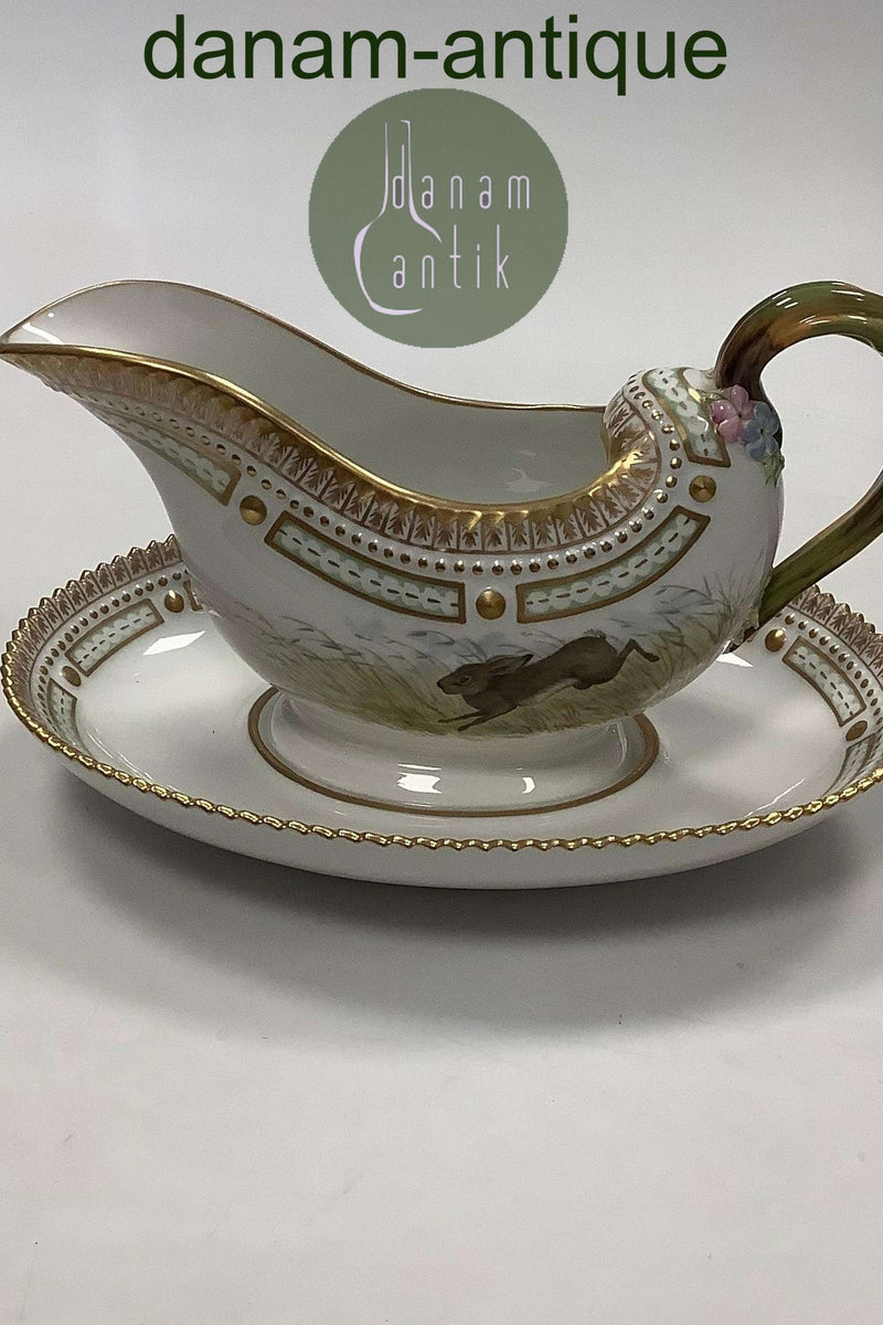 Royal Copenhagen Flora Danica Jagt Saucekande med fast Underskål