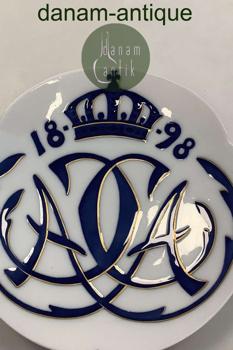 Royal Copenhagen Mindeplatte fra 1898 RC-CM18 med guld