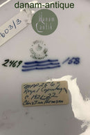 Royal Copenhagen Art Nouveau Dame med åkander No 2469