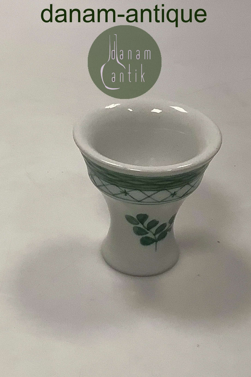 Royal Copenhagen Grøn Tranquebar Æggebæger No 1006