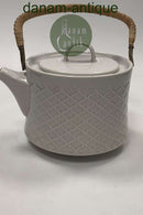 Bing & Grondahl/Kronjyden白色堇菜茶壶No 656