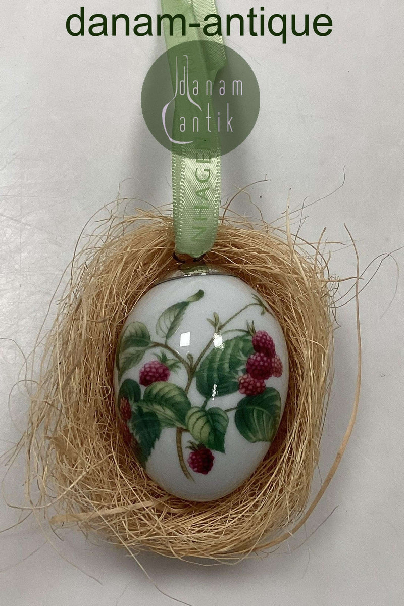 Royal Copenhagen Easter Egg - Raspberry/Hindbær 2015