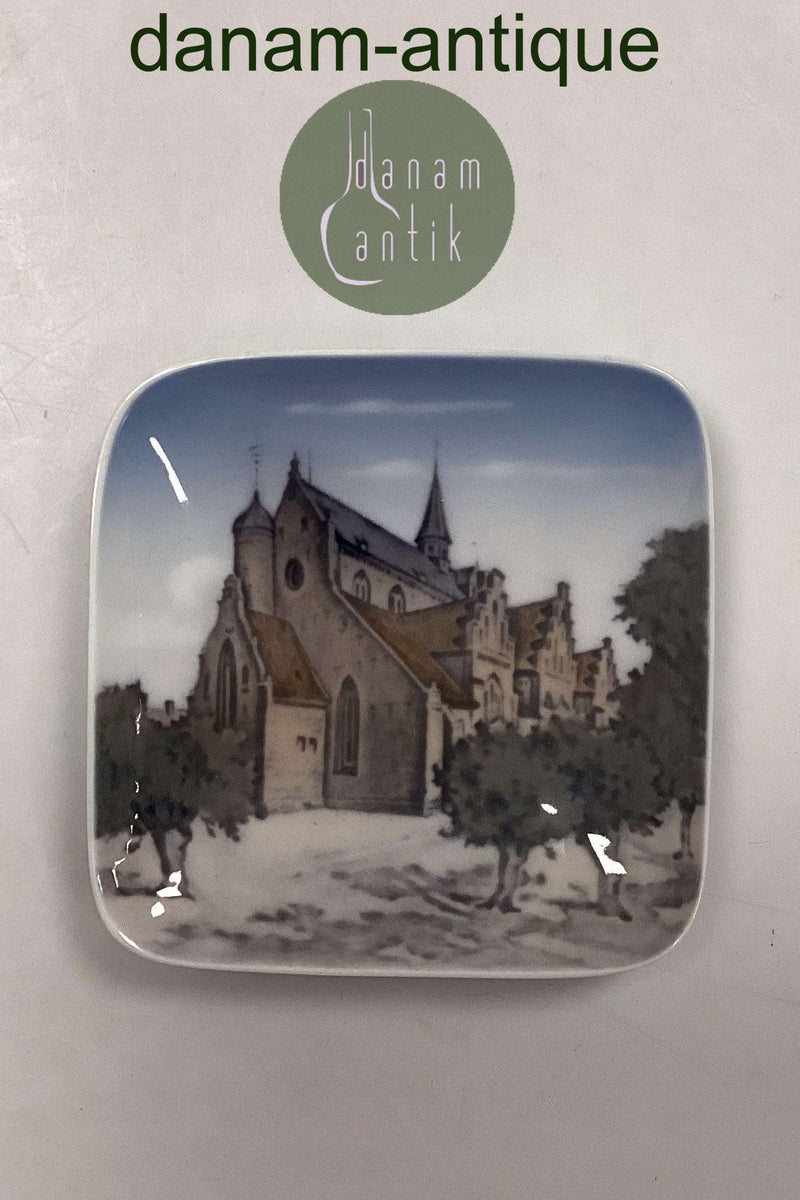 Royal Copenhagen Skål og askebæger No 3535 Domkirken Haderslev