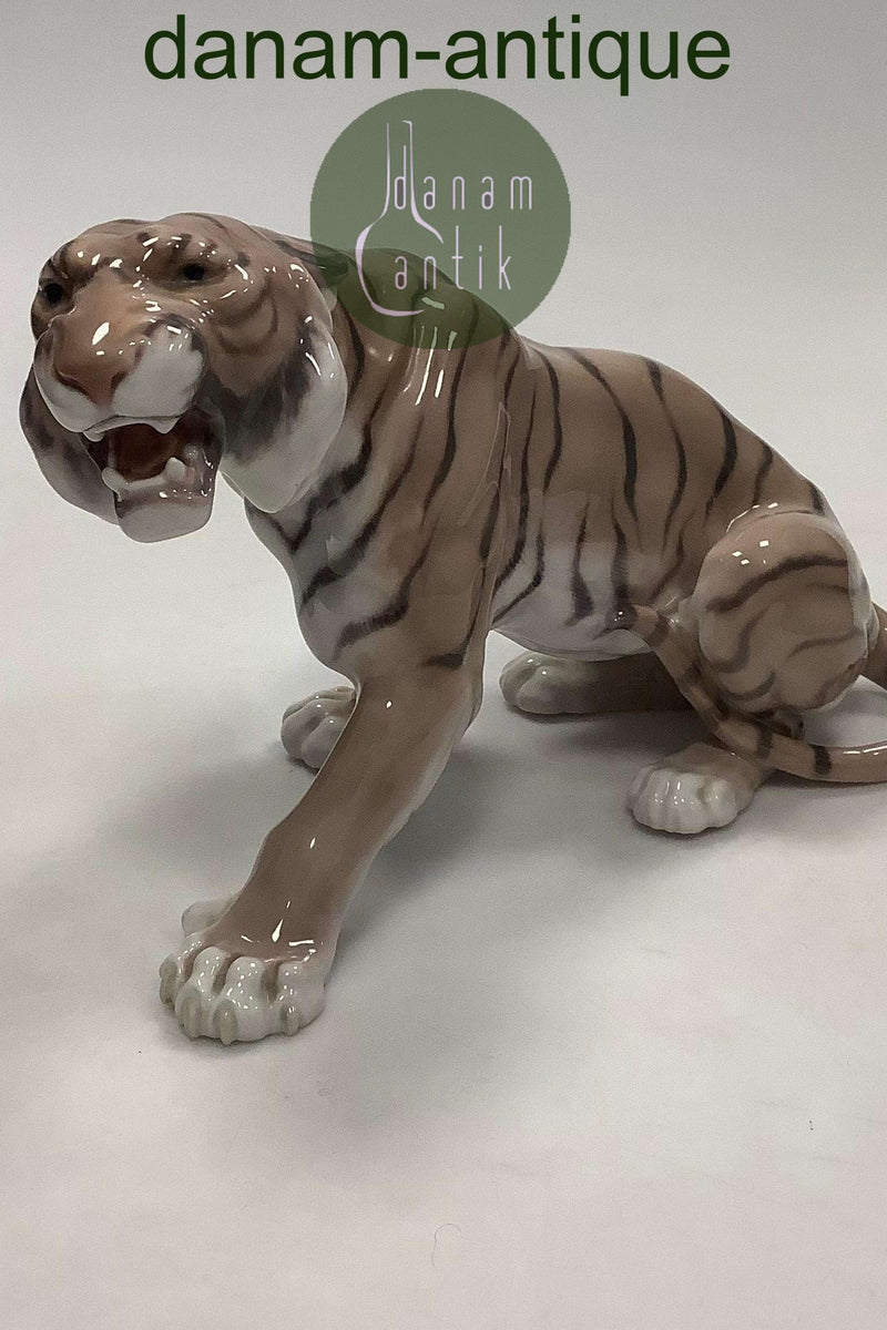 Bing og Grøndahl Snerrende Tiger No 1712