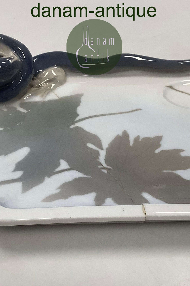 Royal Copenhagen Blækhus Bakke No 19 med Slange og Frø