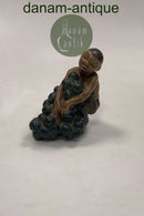 Bing og Grøndahl Figur af Kai Nielsen "Lille Bacchus med druer" No 4027 fra Druehøstserien