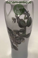 Royal Copenhagen Art Nouveau Vase med Blomster  No 330/245