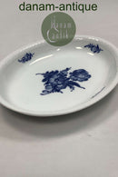 Royal Copenhagen Blå Blomst Flettet Oval Skål No 8132