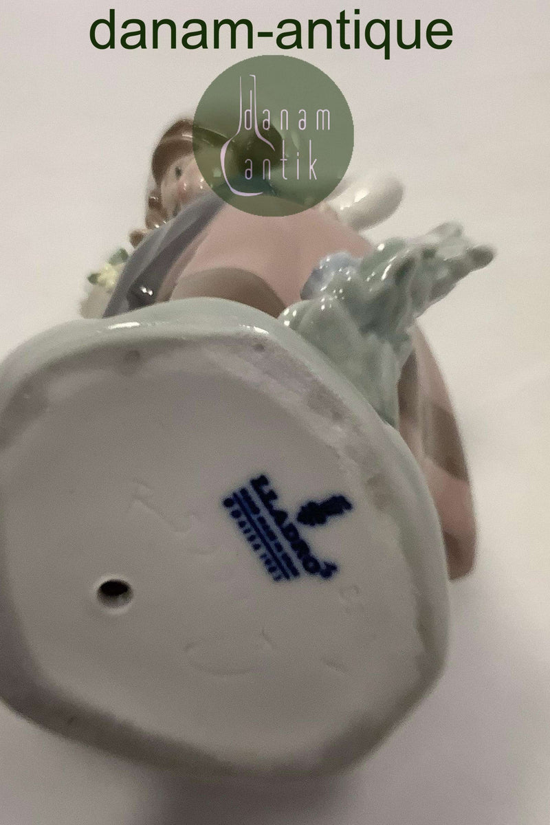 Lladro Spansk Figur af  Ung Pige No 5221