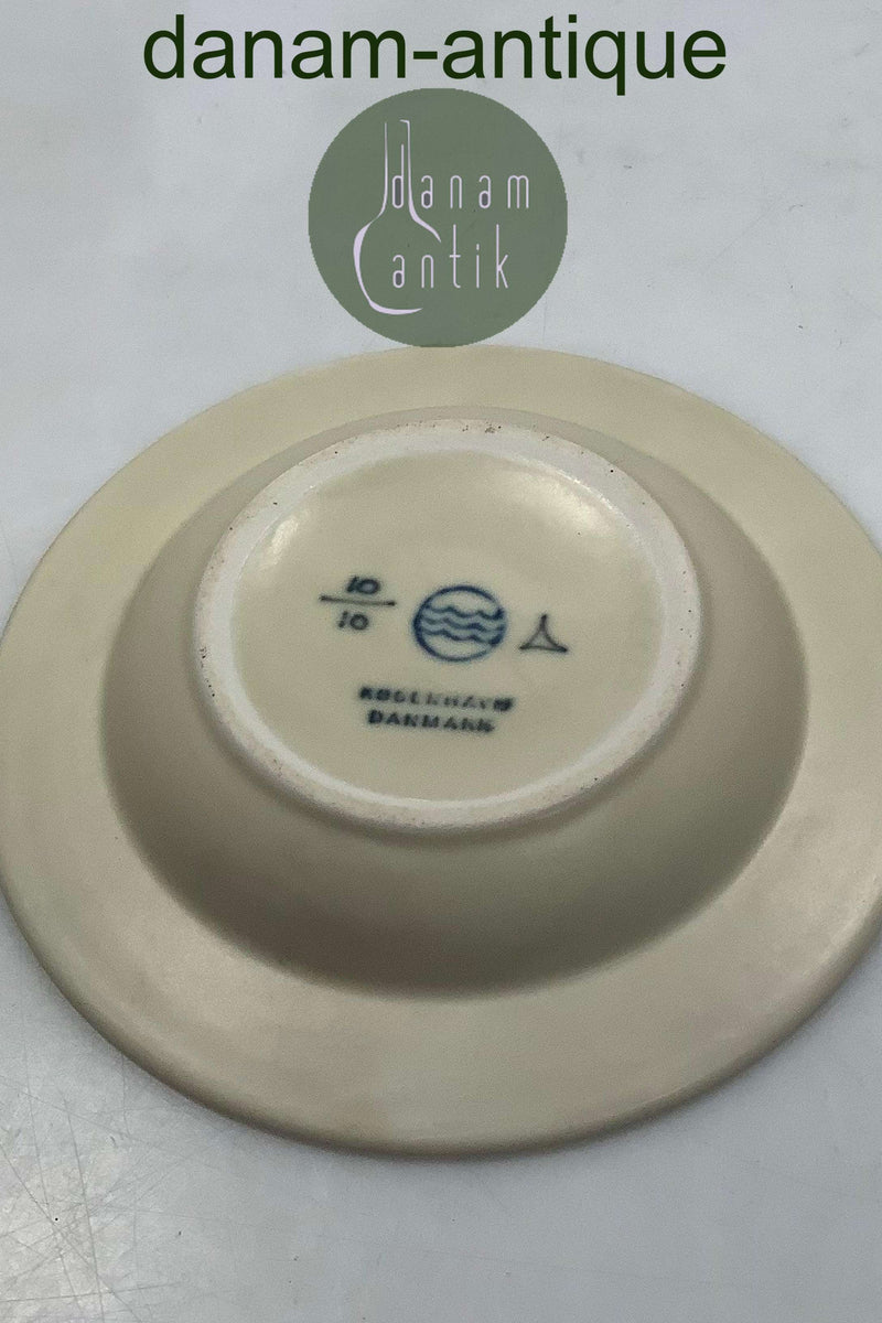 Royal Copenhagen skål i Mat Jern Glasur med Fugl No 10 / 10