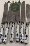 Royal Copenhagen Musselmalet Riflet Spisekniv  Måler 24,5 cm / 9.65 inch.