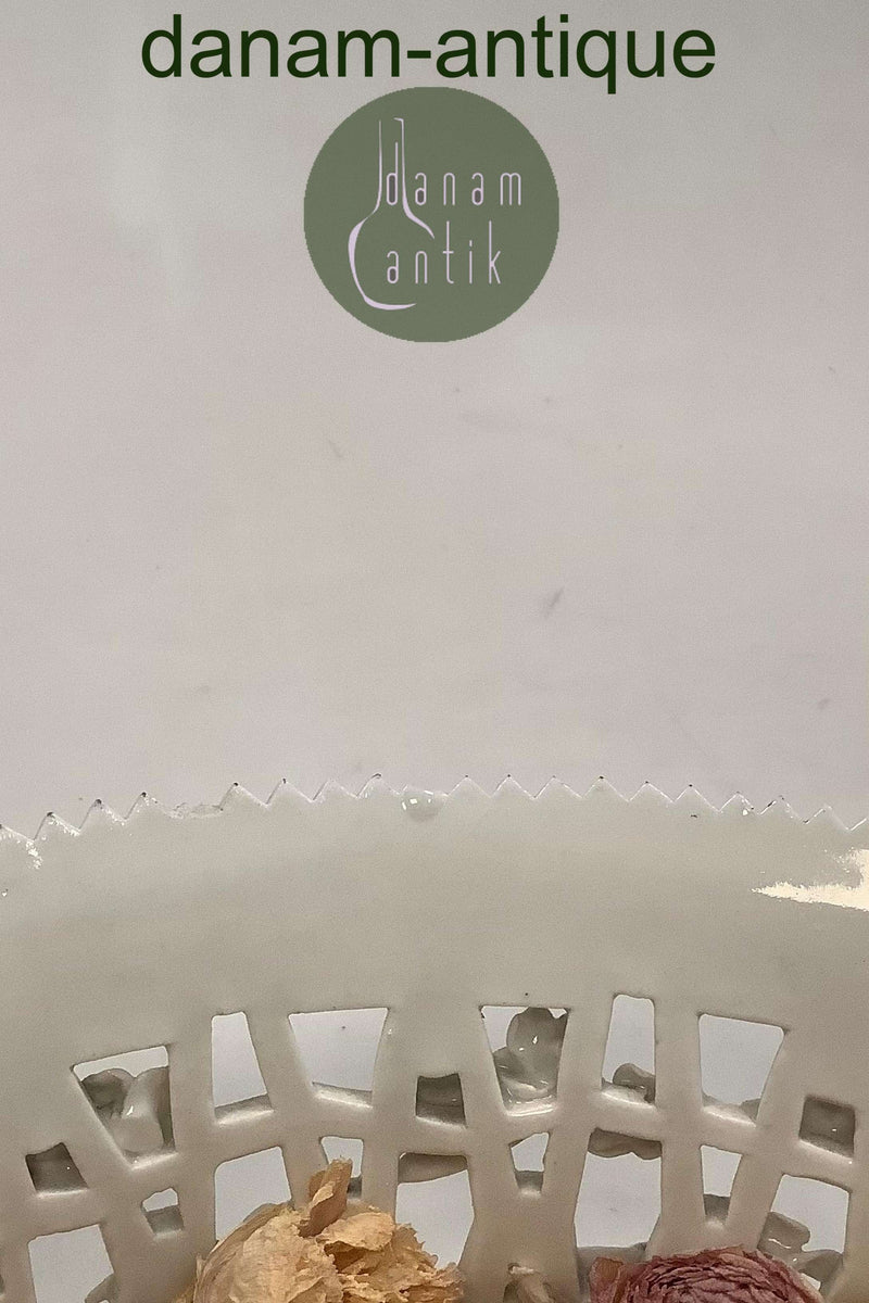 Royal Copenhagen Hvid Flora Danica Perlestel Oval Frugtkurv No 3536