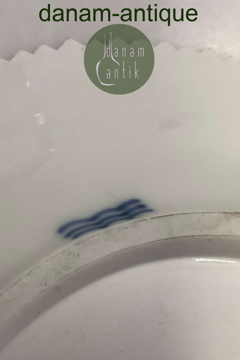 Royal Copenhagen Hvid Flora Danica Perle Ovalt Serveringsfad No 3516