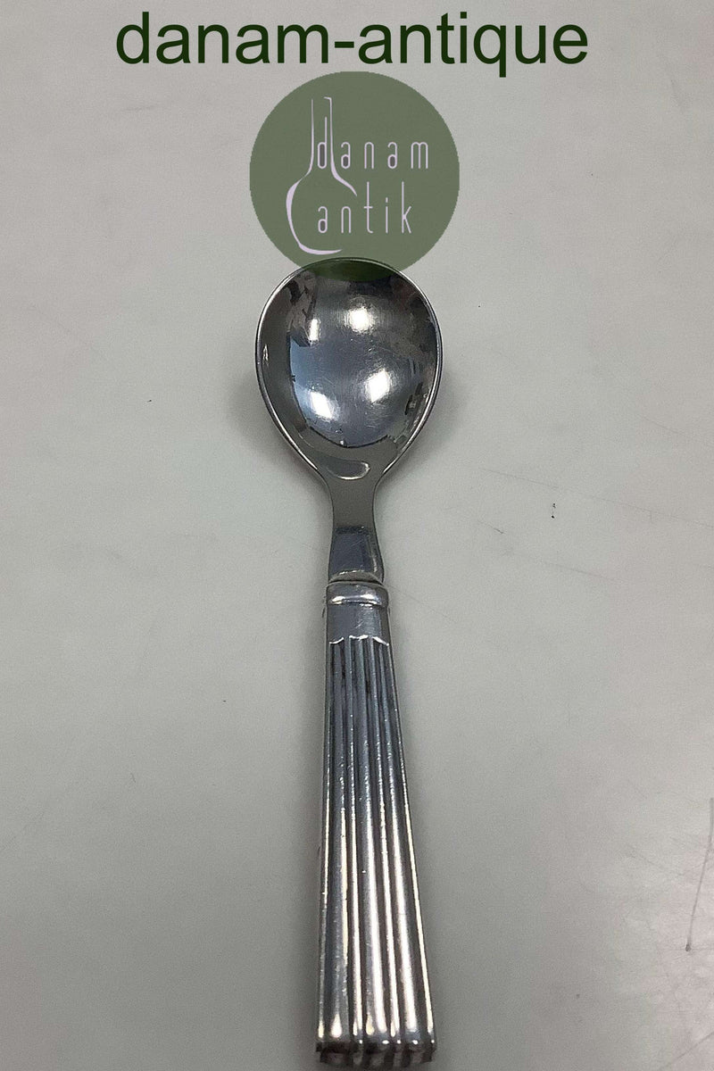 Derby 7 Toxværd Æggeske i sølv / stål