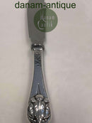 Dansk Sølv lagkagekniv med bær ornamenti