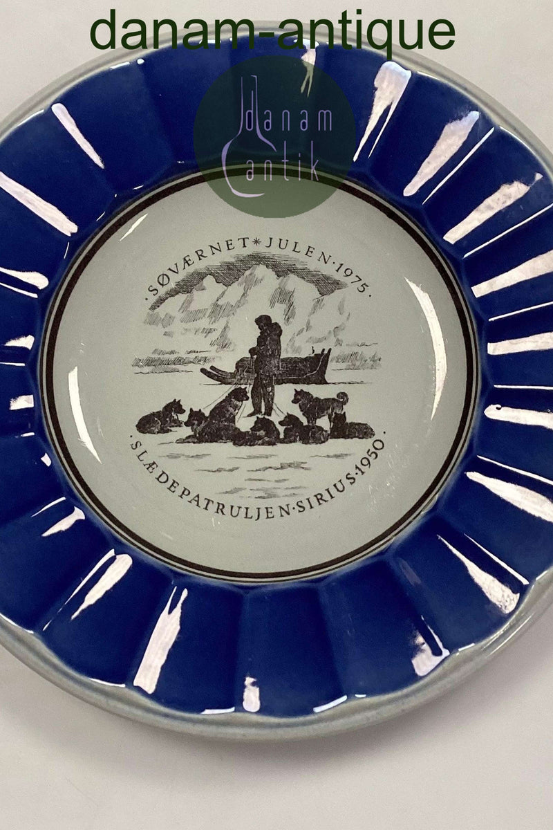 Royal Copenhagen / Aluminia Søværnets Juleplatte 1975