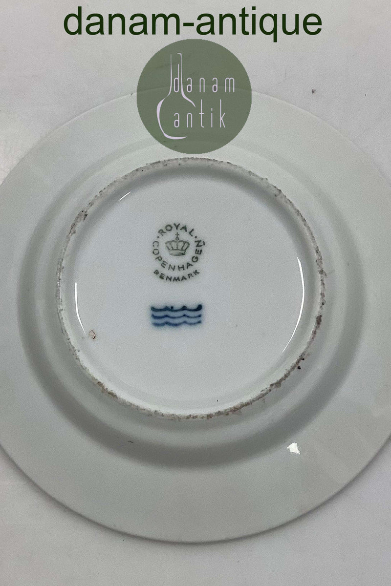 Royal Copenhagen / Aluminia Navy Weihnachtsteller 1981