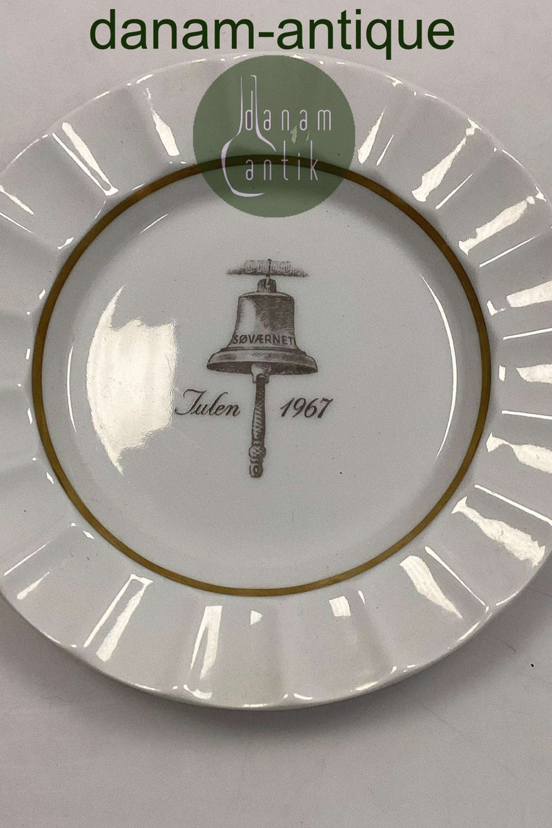 Royal Copenhagen / Aluminia Søværnets Juleplatte 1967