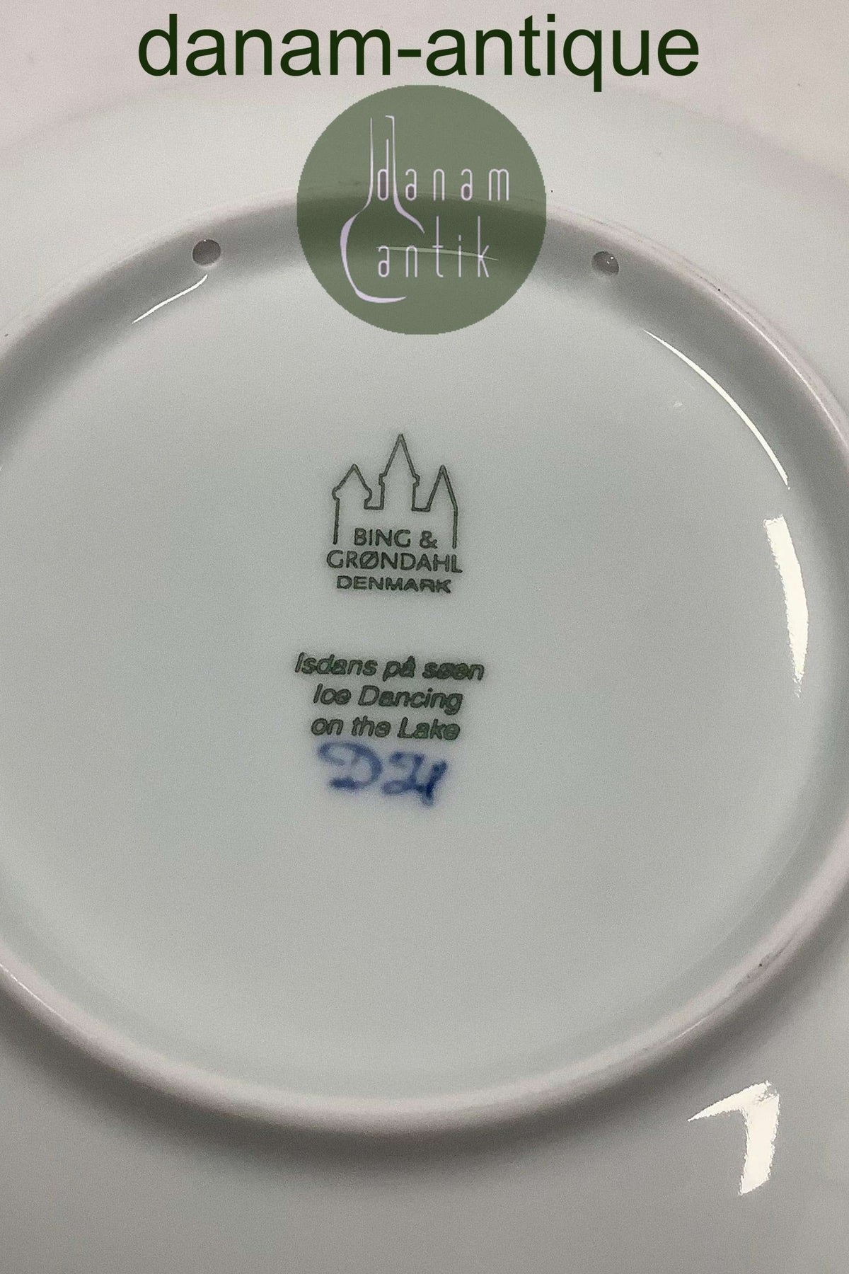 Bing and Grondahl (B&G) Christmas plate from 2010
