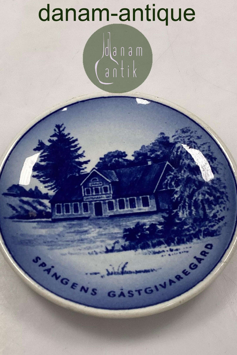 Royal Copenhagen 2010 Plaquette No Spångens Gastgivaregaard