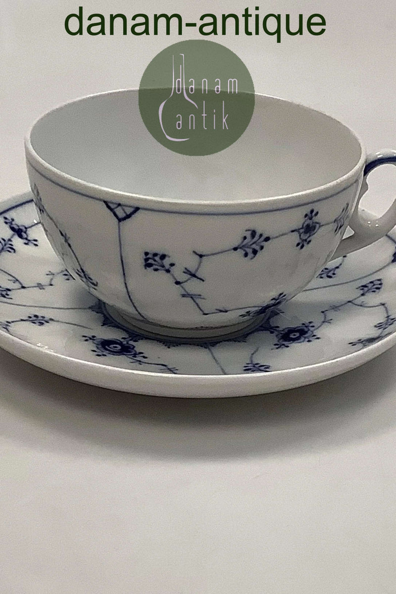 Royal Copenhagen Musselmalet Riflet Thekop / Kontorkop No 75