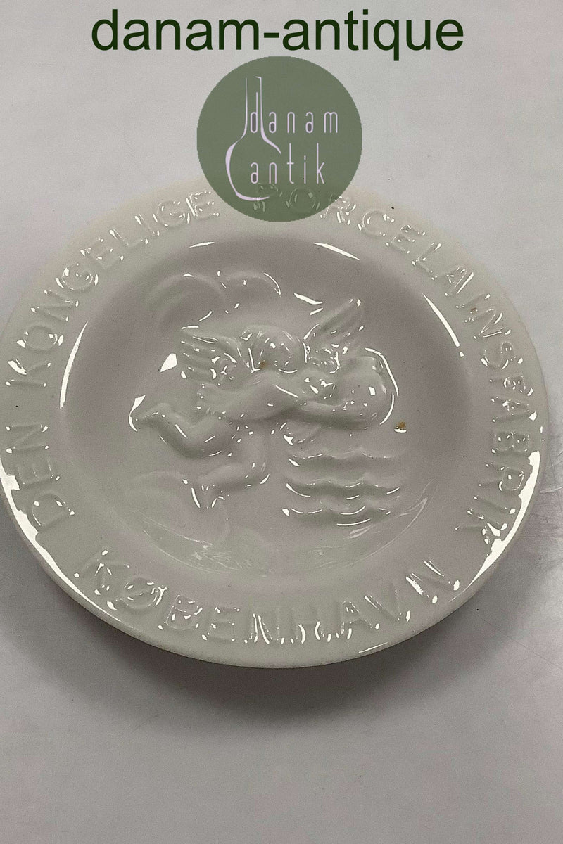 Royal Copenhagen Blanc de Chine Forhandler skilt