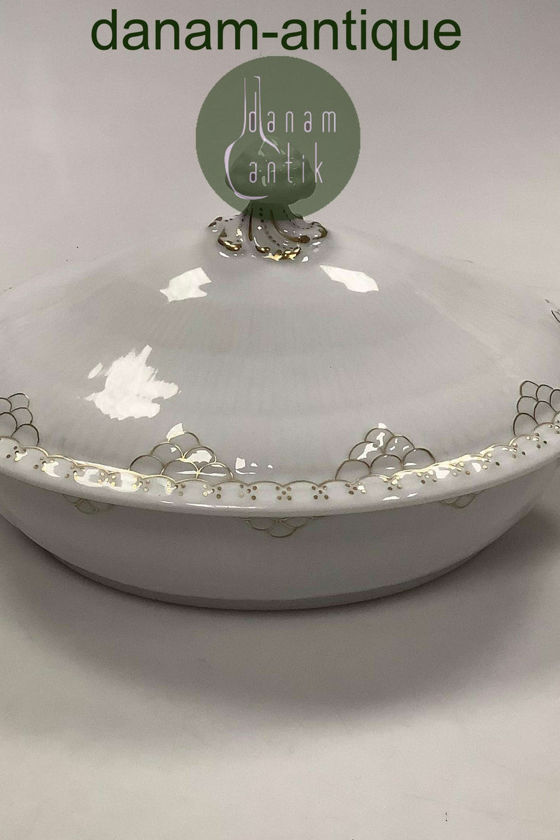 Royal Copenhagen Princess Gold Oval platter No 173/174 or 1702