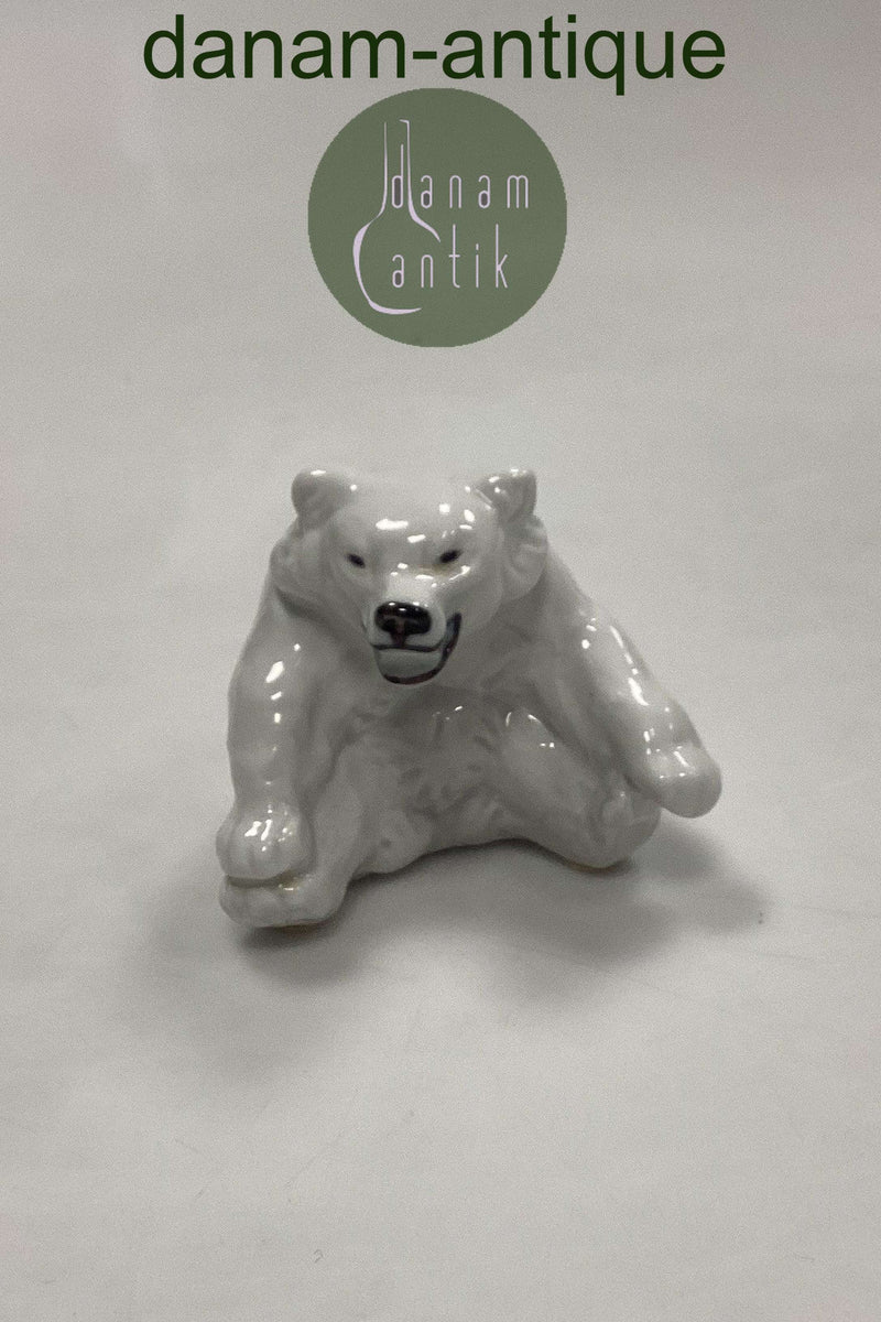 Royal Copenhagen Figur af Isbjørneunge No. 246