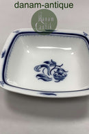 Bing og Grøndahl Jubilæumsstel / Blå Nellike firkantet skål