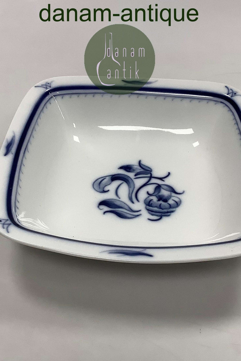 Bing og Grøndahl Jubilæumsstel / Blå Nellike firkantet skål