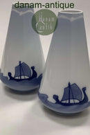 Par Royal Copenhagen Art Nouveau Vaser med Viking Skibe No 336 / 63 A