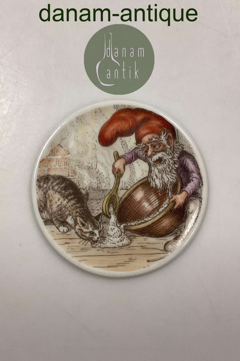 Royal Copenhagen Nisse Julestel Plaquette No.5